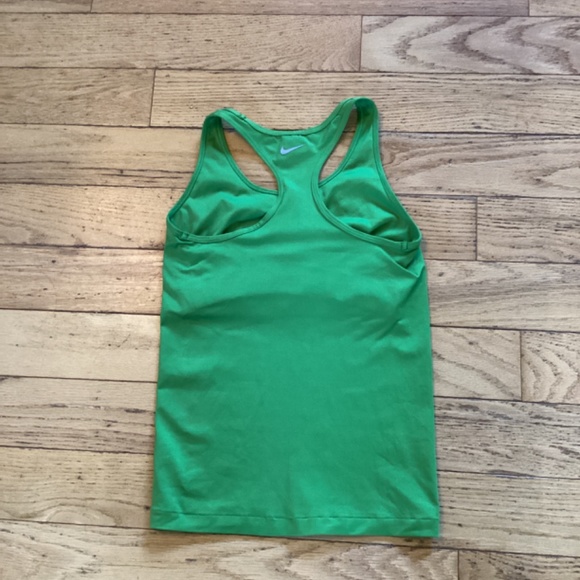 Nike Fit Dry sports tank, racerback, size S, green, bra built in - Picture 4 of 5